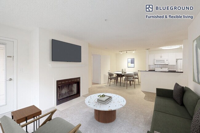 Building Photo - 100 Lexington Ridge Dr