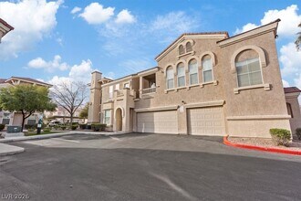 Building Photo - 10550 W Alexander Rd