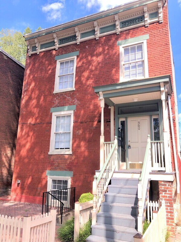 500 W Marshall St Unit 1, Richmond, VA 23220 Condo for Rent in