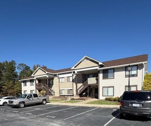 Building Photo - 410 English Ct