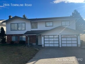 Building Photo - 2806 Townline Rd