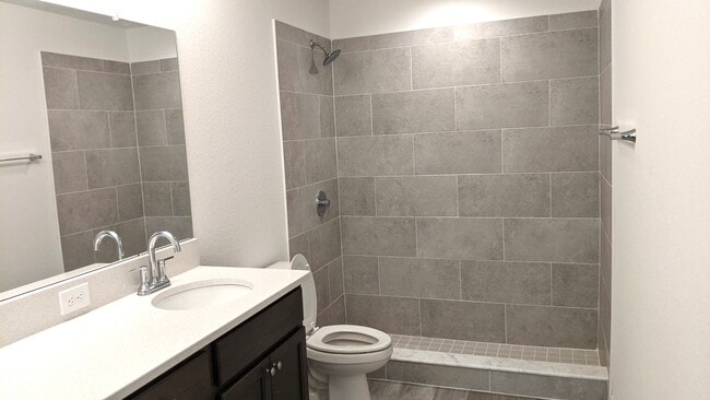 Foto del edificio - 6029 Eagle Pointe Dr