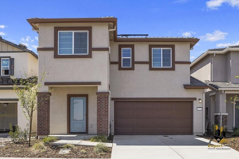 Foto principal - 2725 Bedell St