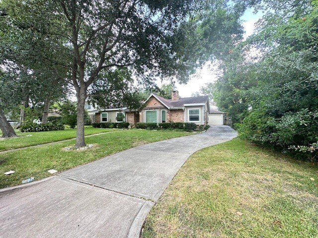 Building Photo - 9317 Lugary Dr