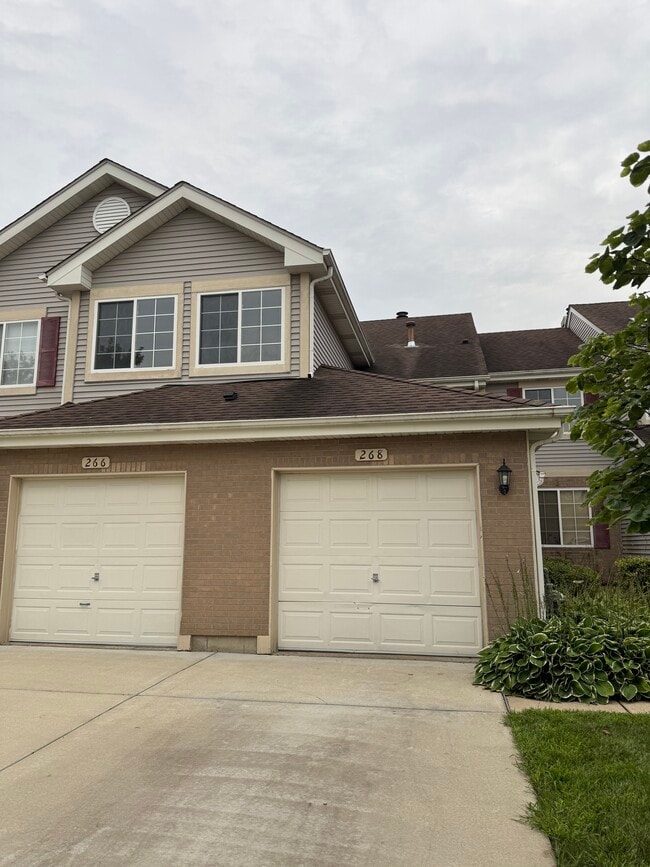 Building Photo - 268 Camel Bend Ct