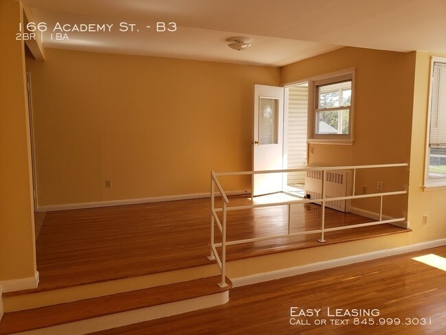 Building Photo - 166 Academy St