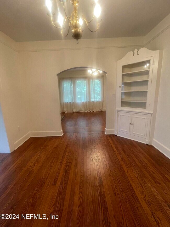 Foto del edificio - 3904 Hollingsworth St