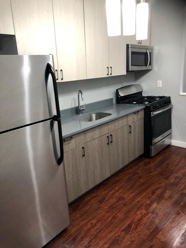 Foto principal - 1351 Eastern Pkwy