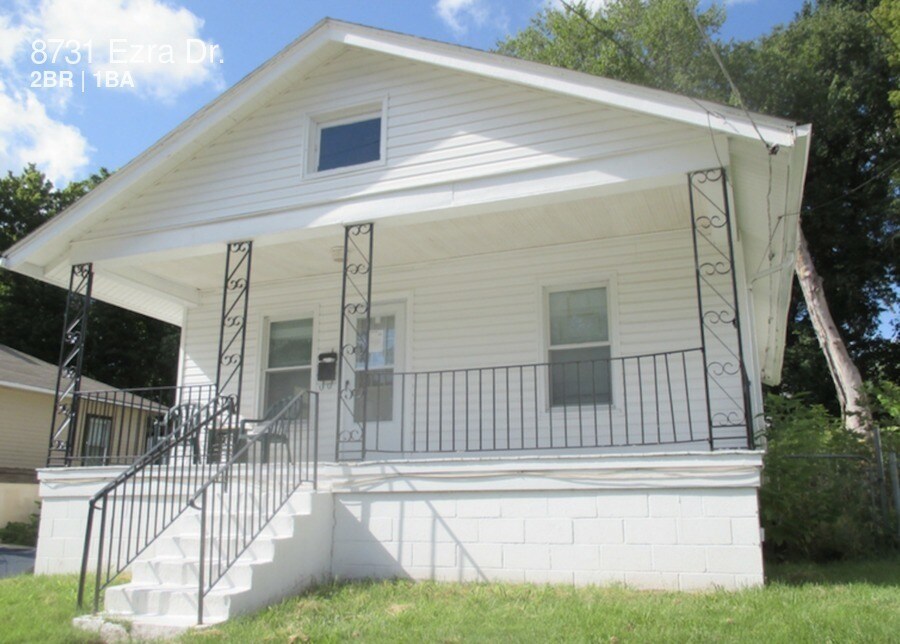 Foto principal - 8731 Ezra Dr
