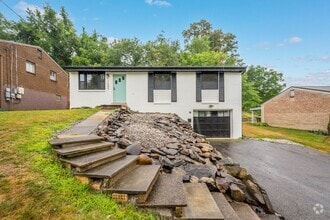 Building Photo - 1549 Nash Ave