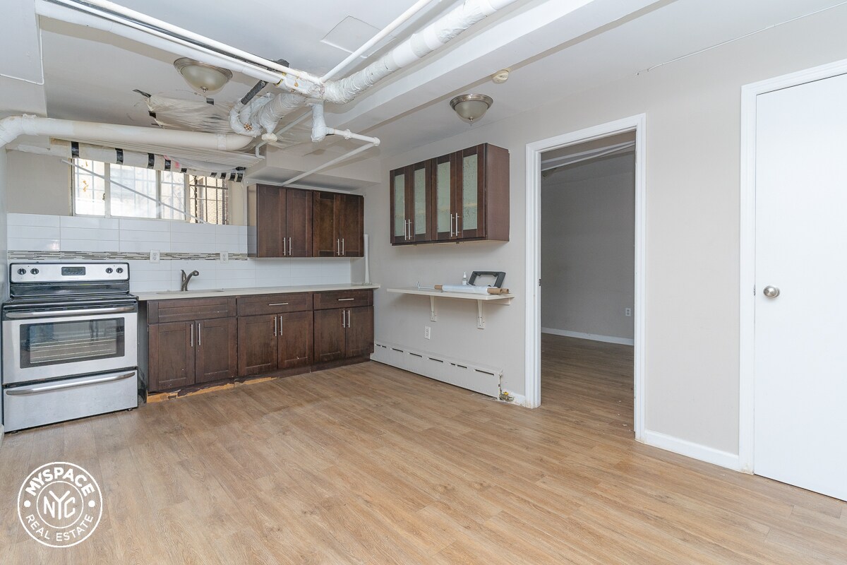 20 Crooke Ave Unit JJ, Brooklyn, NY 11226 Apartment for Rent in