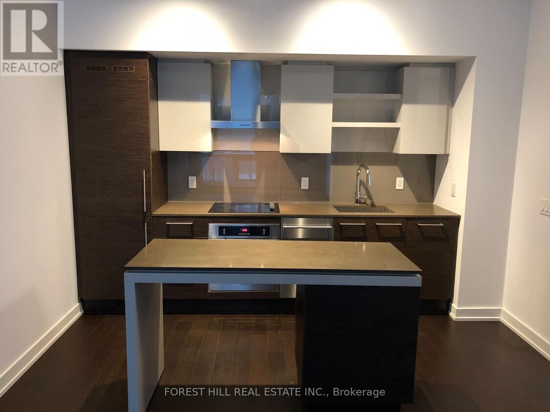 Photo principale - 1030-1030 King St W