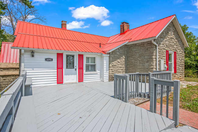 Building Photo - 6090 Germanton Rd