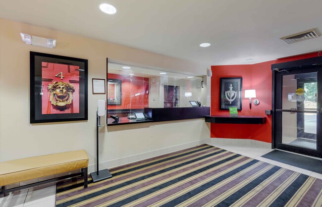 Foto del edificio - Furnished Studio-Washington, D.C. - German...