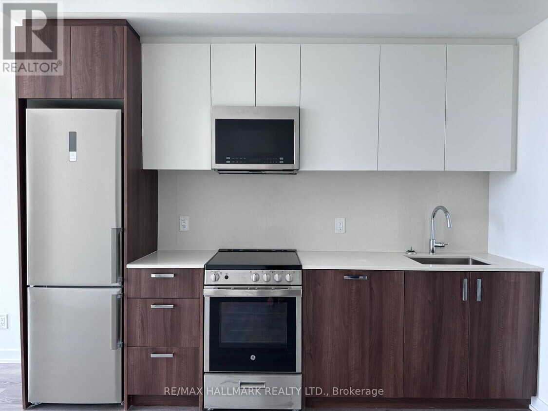 Photo principale - 1787-1787 St Clair Ave W