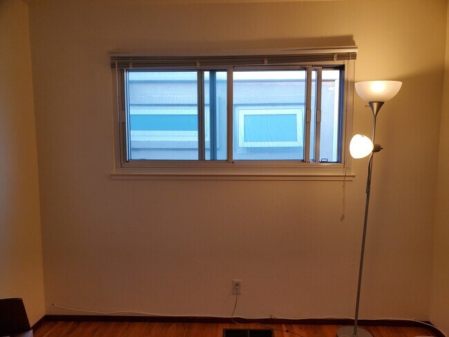 Building Photo - 63 Wessix Ct