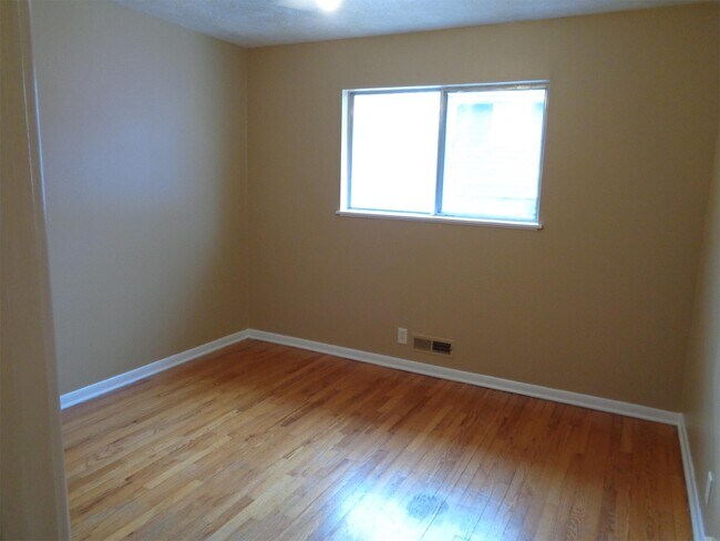 Foto del edificio - 7763 Seward St