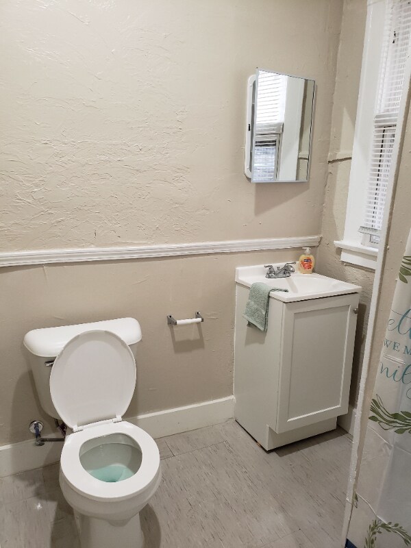 Foto del edificio - 15000 Euclid Ave