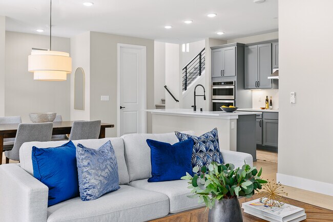 Foto del edificio - 933 Dove Tail Ln NW