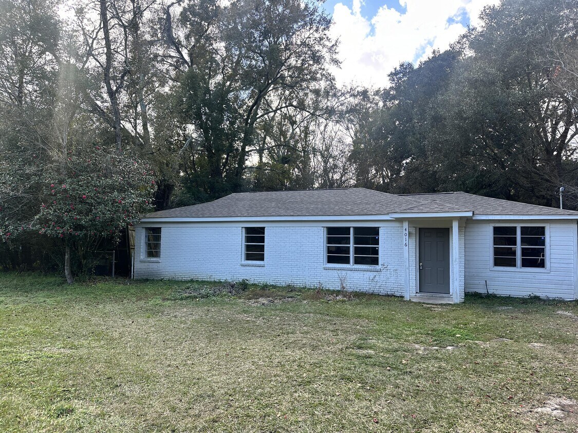 Primary Photo - 4016 Marydale Dr