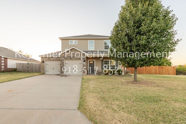 Foto del edificio - 3 Bed | 2.5 Bath in Broken Arrow!