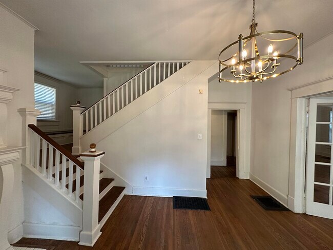 Building Photo - 1318 Harbert Ave