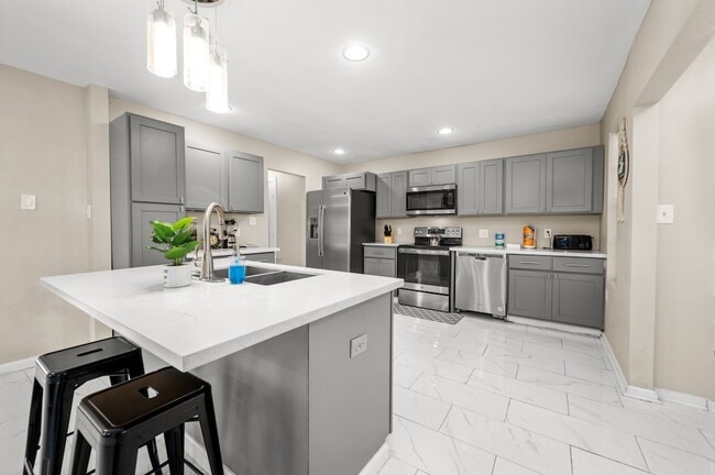 Foto del edificio - 2504 Ferguson Way