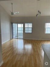 Building Photo - 2811 N Oakland Forest Dr
