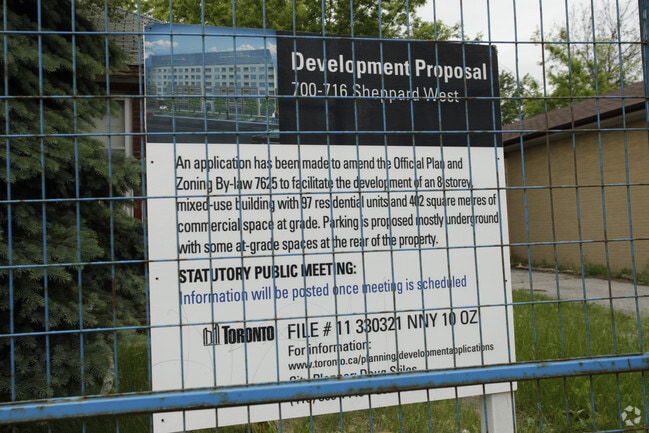 Building Photo - The Westmount Boutique Residences
