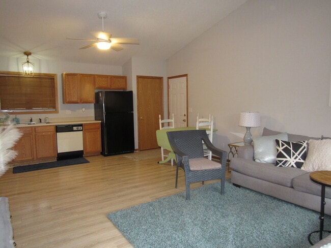 Building Photo - 6209 Kelling St