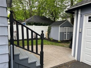 Building Photo - 36 Lansdale St