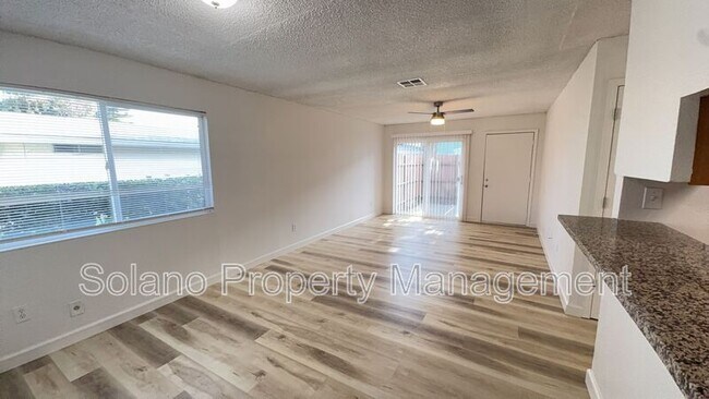 Foto del edificio - 1625 Park Ln