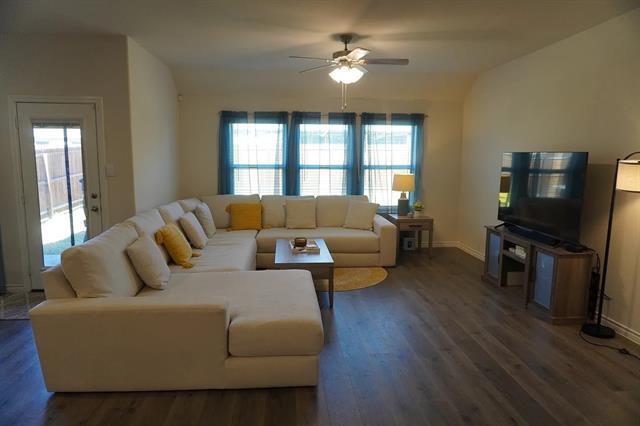 Foto del edificio - 9721 Elk Falls Lane