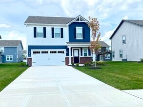 Building Photo - 6670 Hawthorne Dr