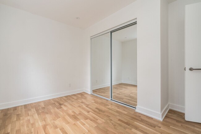 Photo du bâtiment - 39 Riverwood Pkwy