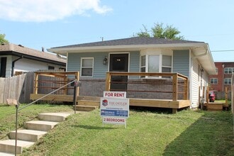 Building Photo - 1415 Lawton Ave