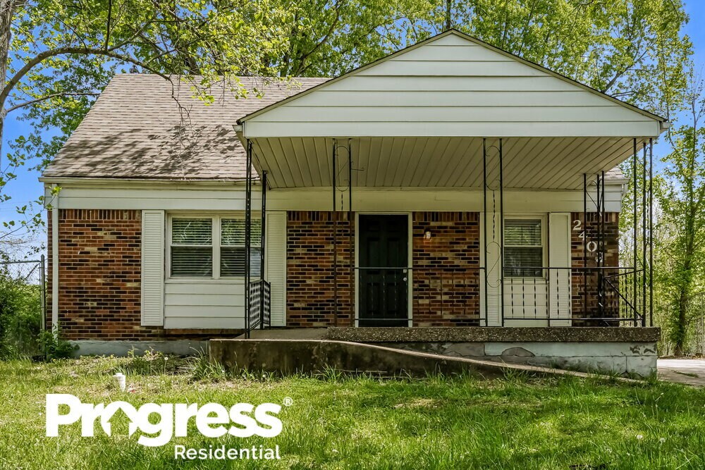 Foto principal - 2402 Parliament Ct