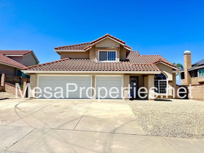 Primary Photo - 2456 Olympic View Dr