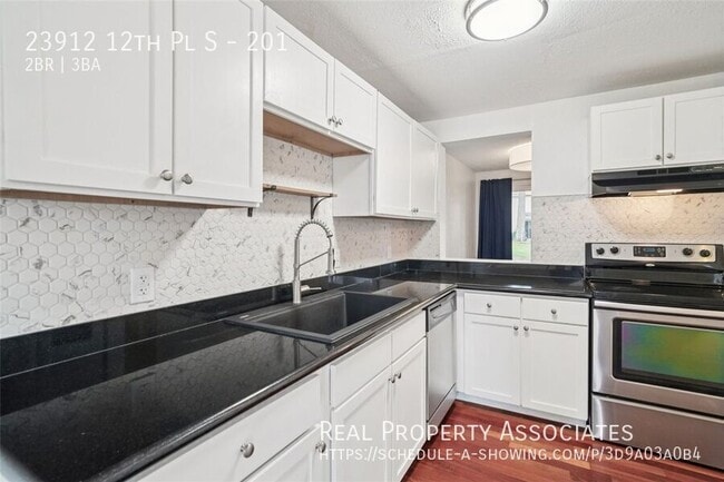 Foto del edificio - 23912 12th Pl S