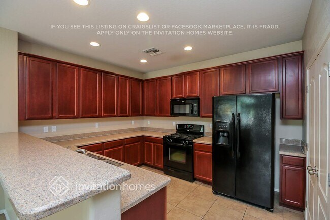 Foto del edificio - 5842 E Grove Ave