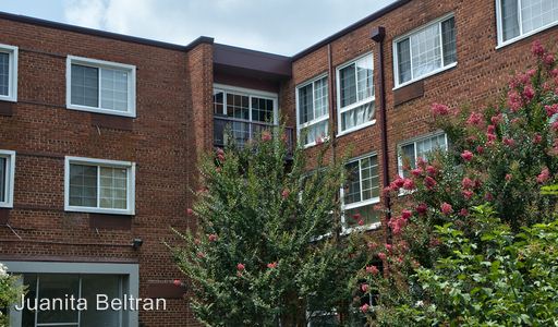 Foto del edificio - 1444 Rock Creek Ford Rd NW