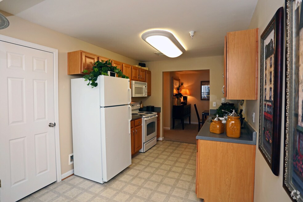 Painters Mill Apartments Rentals Owings Mills, MD