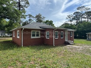 Building Photo - 4938 Wrightsville Ave