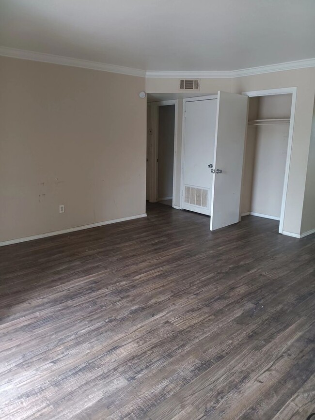 Foto del edificio - 5996 E 33rd Ct
