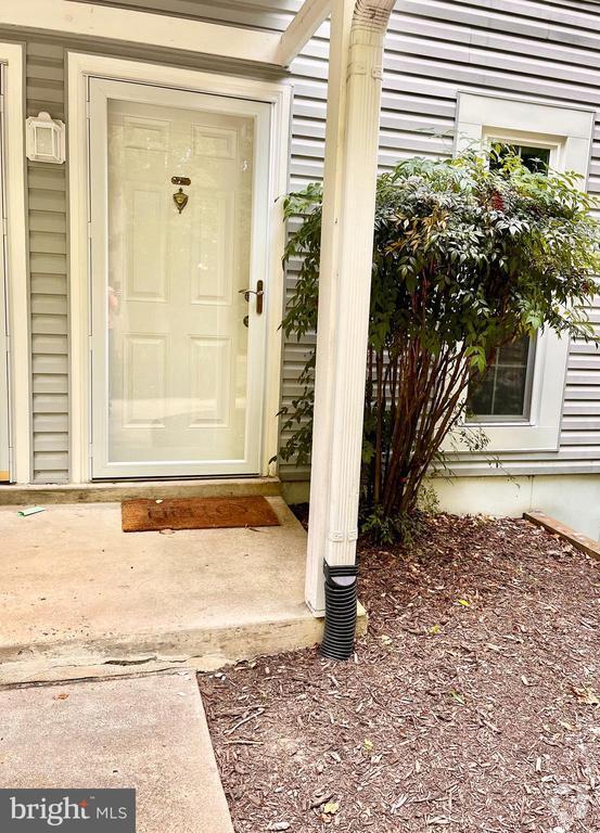 Building Photo - 12142 Cardamom Dr