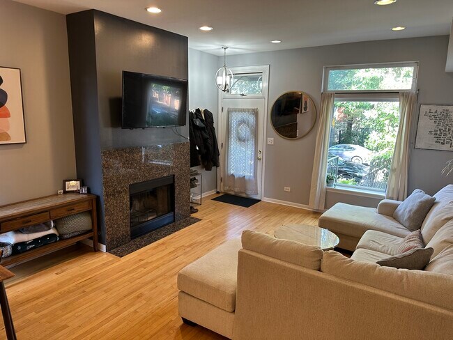 Foto del edificio - 957 W Montana St