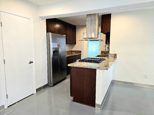 Foto del edificio - 1719 W Walnut Ave