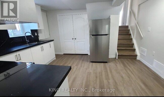 Photo du bâtiment - 45 Dalraith Crescent