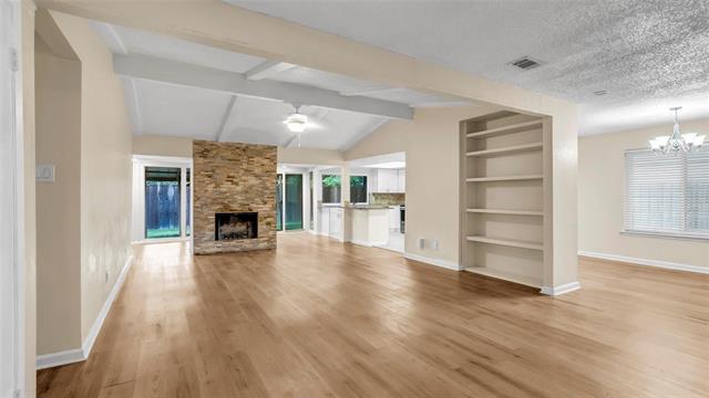 Foto del edificio - 908 Firestone Ln