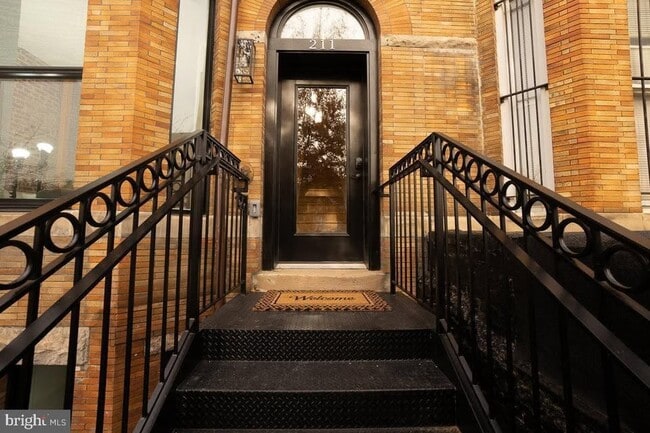 Building Photo - 211 Florida Ave NW
